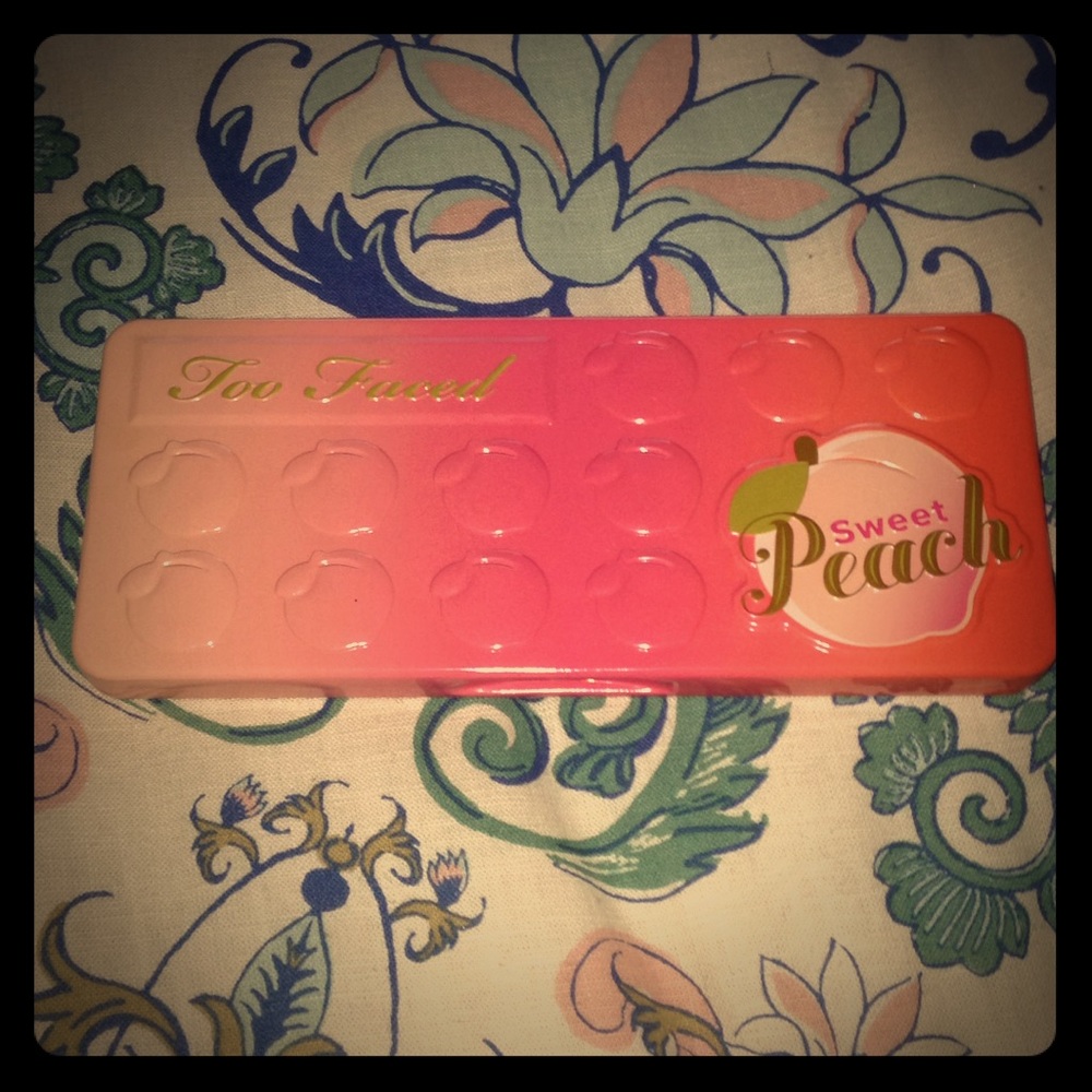 Sweet peach palette